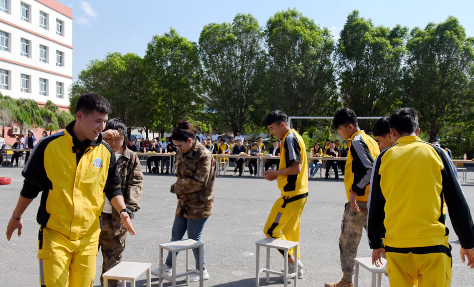 社区与学校——趣味运动会