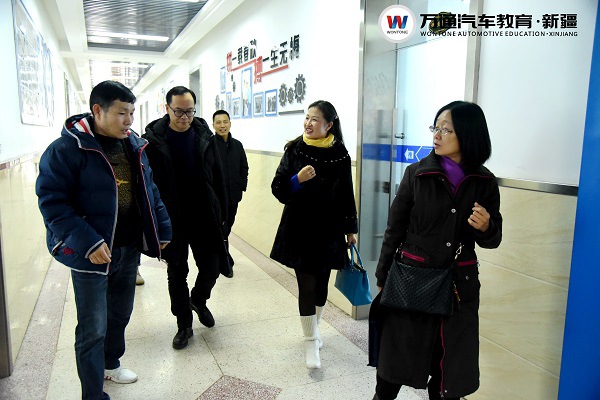 兵团领导来我校评估验收工作