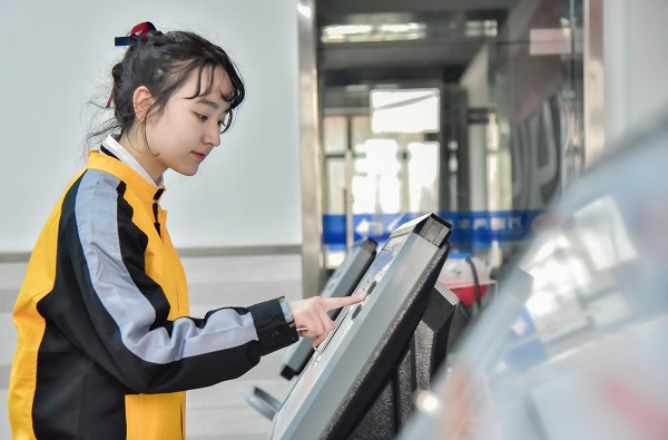 报到日来了：这是一份乌鲁木齐万通新生指南