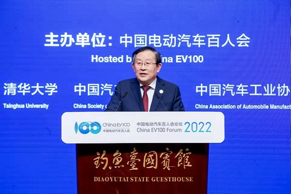 新能源汽车产业：走在行业前沿 就不怕被市场淘汰