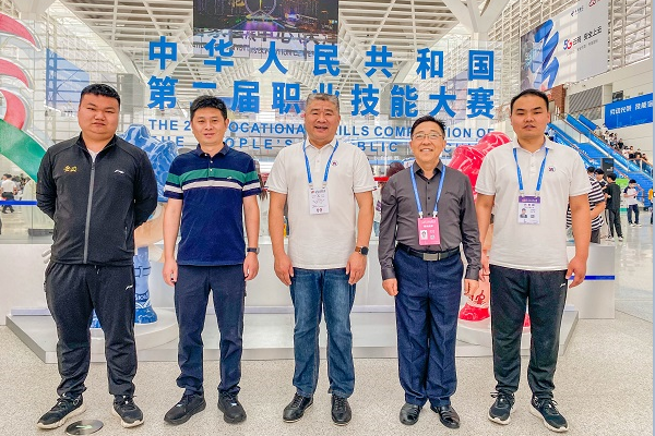 直击国赛：能工巧匠同台竞“技” 万通技能精英展风采