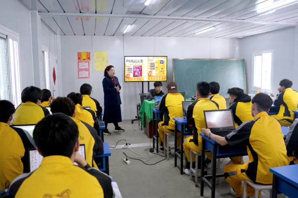 送岗进校 | 腾创⽂化传媒有限责任公司专场招聘会